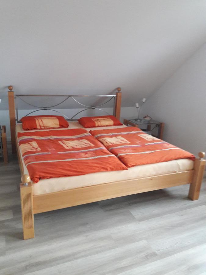 Ferienwohnung Ingrid Markt Erlbach Екстер'єр фото